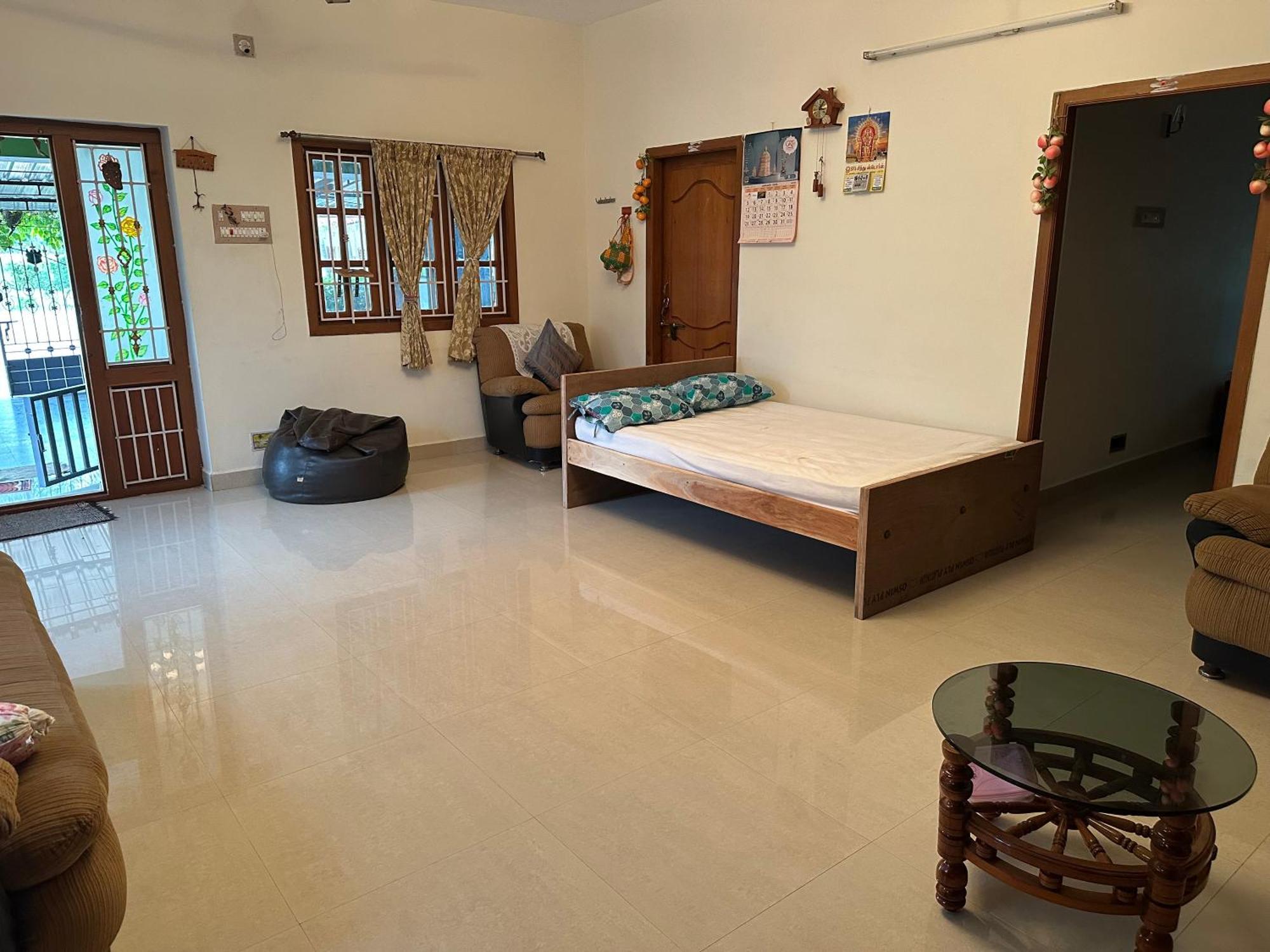 Sakthi Garden Home Stay Erode Exteriör bild