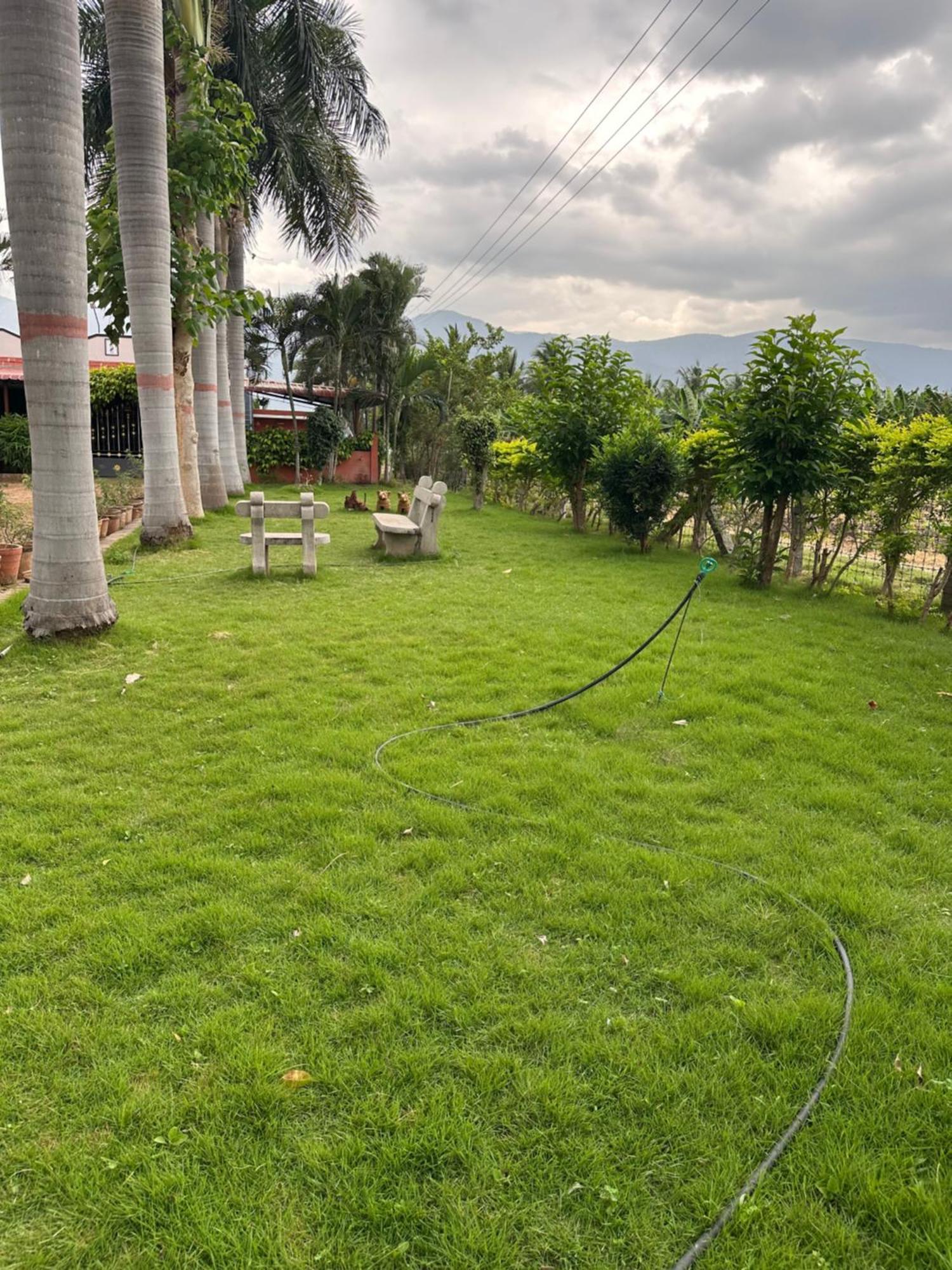 Sakthi Garden Home Stay Erode Exteriör bild